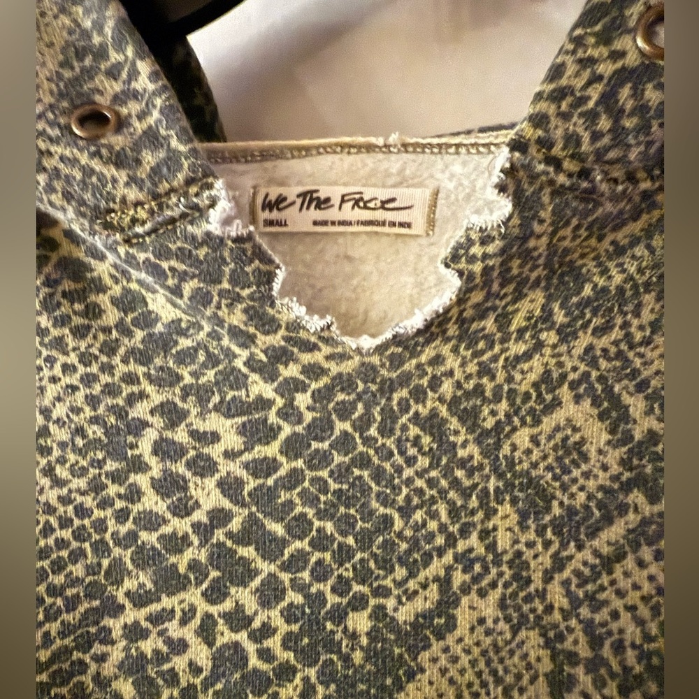 Free People We The Free It’s a Vibe Sweatshirt - Picture 5 of 5